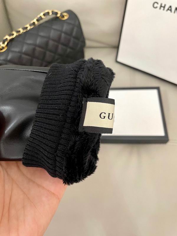 Gucci Gloves 61 (7)