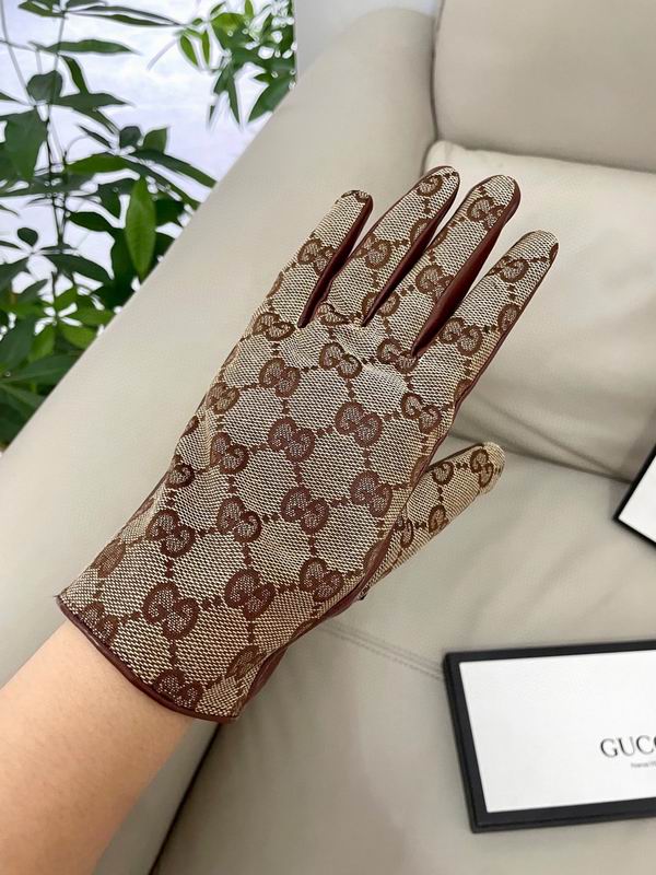 Gucci Gloves 63 (7)