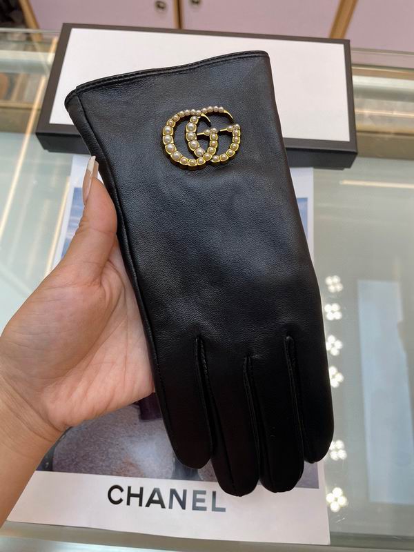 Gucci Gloves 83 (7)