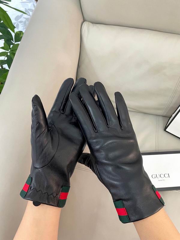 Gucci Gloves L 62 (3)