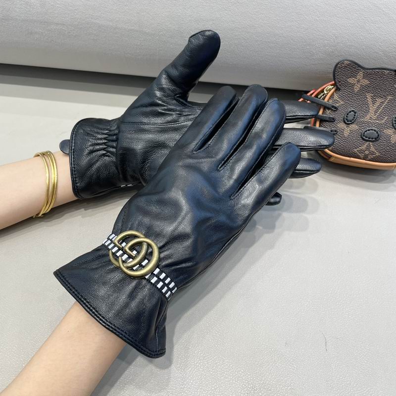 Gucci Gloves M L 29 (9)