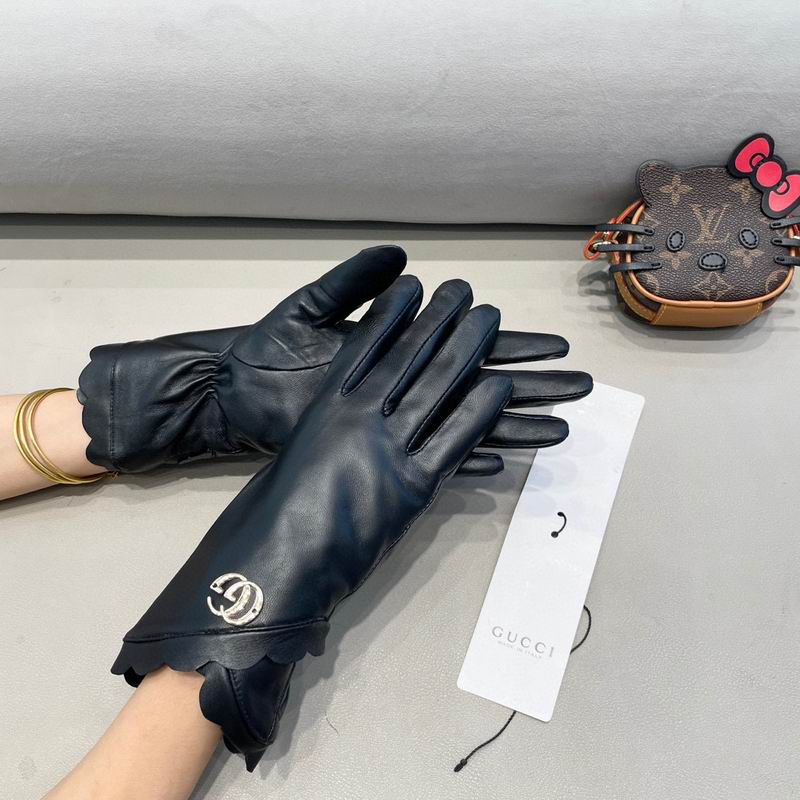 Gucci Gloves M L 32 (8)