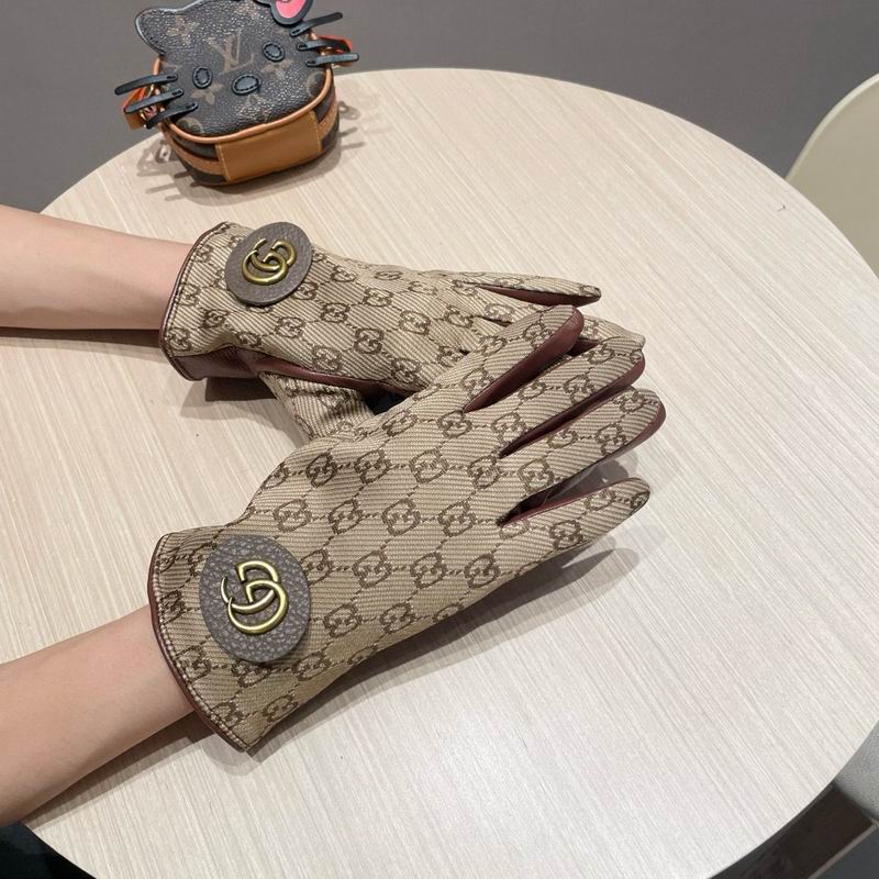 Gucci Gloves M L 40 (1)