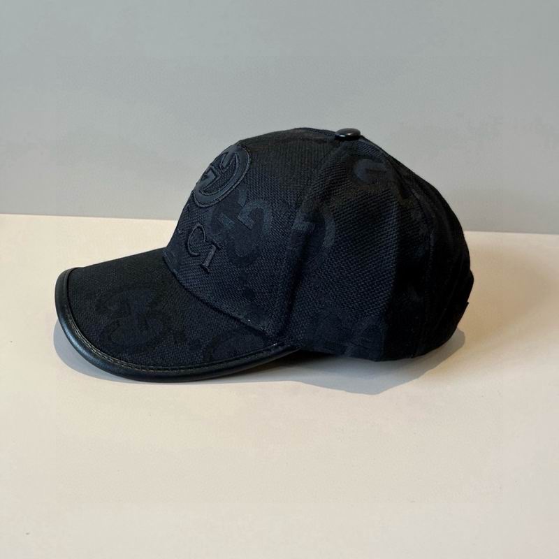 Gucci cap (1643)