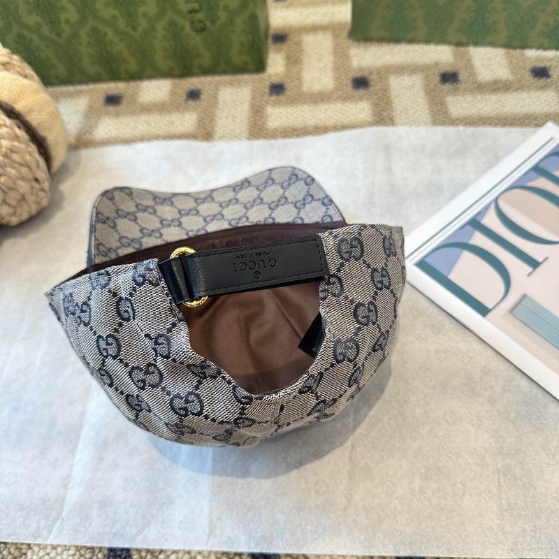Gucci cap (820)