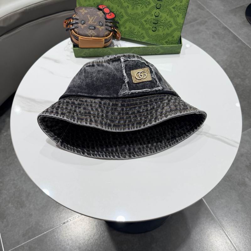 Gucci hat (1874)