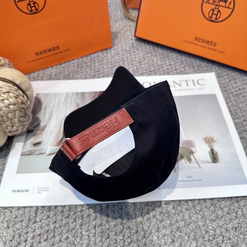 Hermes Cap (123)