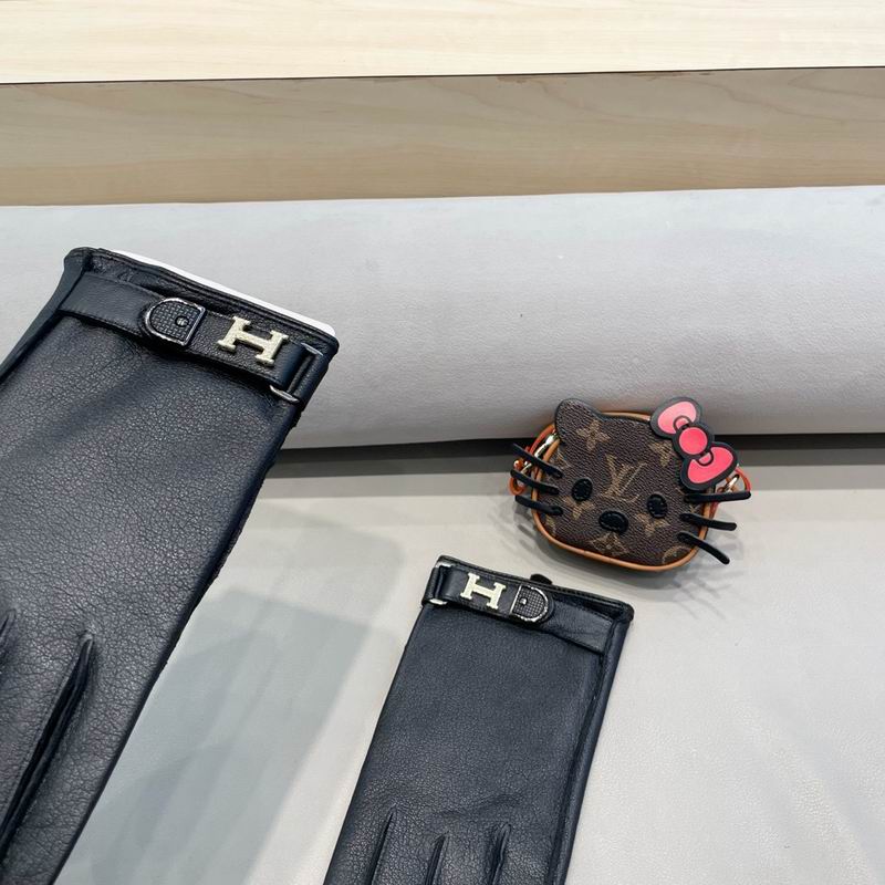 Hermes Gloves L XL 01 (1)
