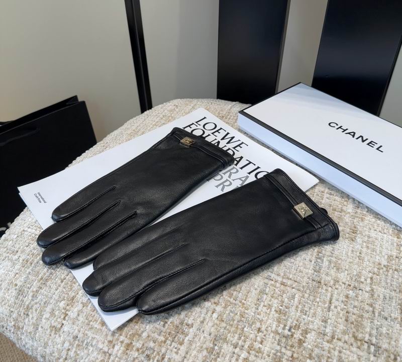 Hermes Gloves M L 32 (6)
