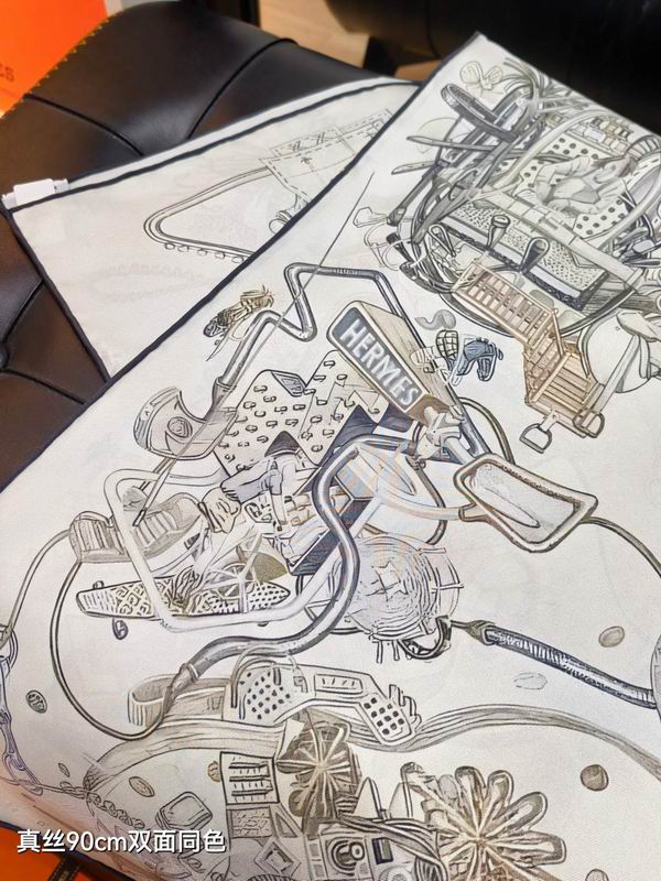 Hermes silk Scarf 90X90cm E40 (15)