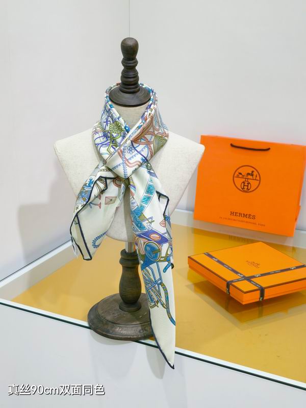 Hermes silk Scarf 90X90cm E40 (2)