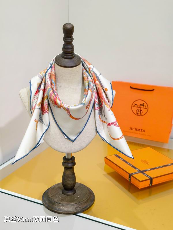 Hermes silk Scarf 90X90cm E40 (21)