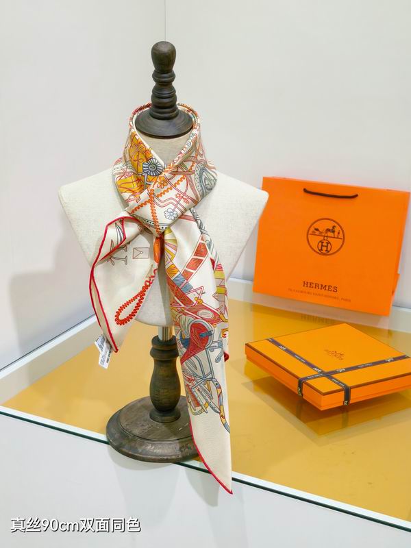 Hermes silk Scarf 90X90cm E40 (29)