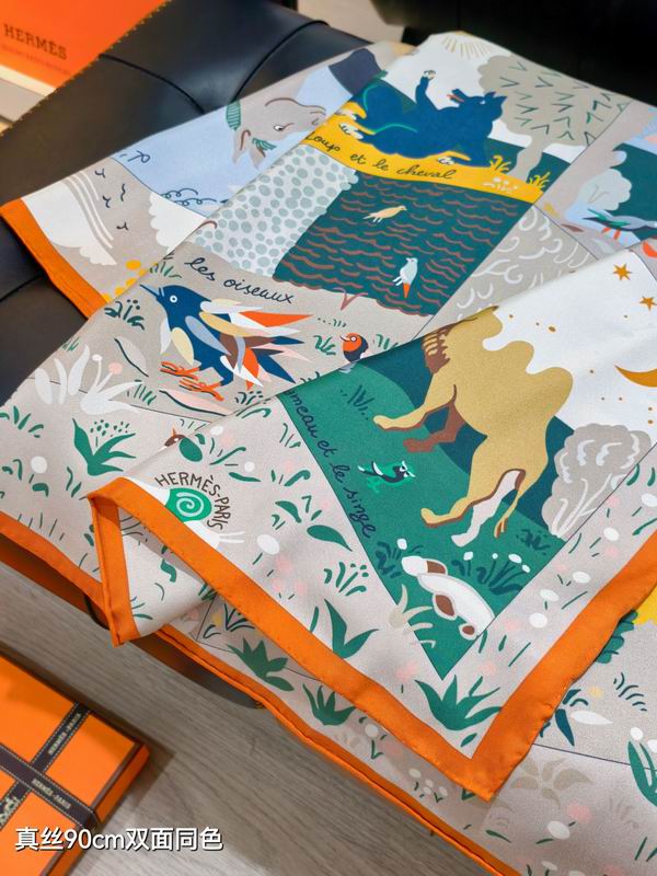 Hermes silk scarf 90X90cm E07 (6)