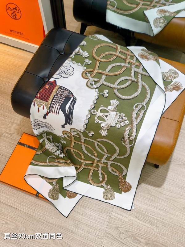 Hermes silk scarf 90X90cm E34 (16)