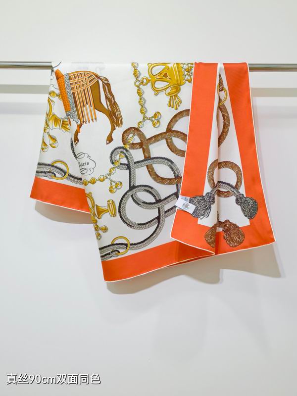 Hermes silk scarf 90X90cm E34 (40)