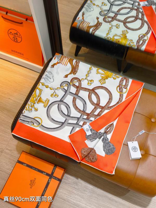 Hermes silk scarf 90X90cm E34 (44)
