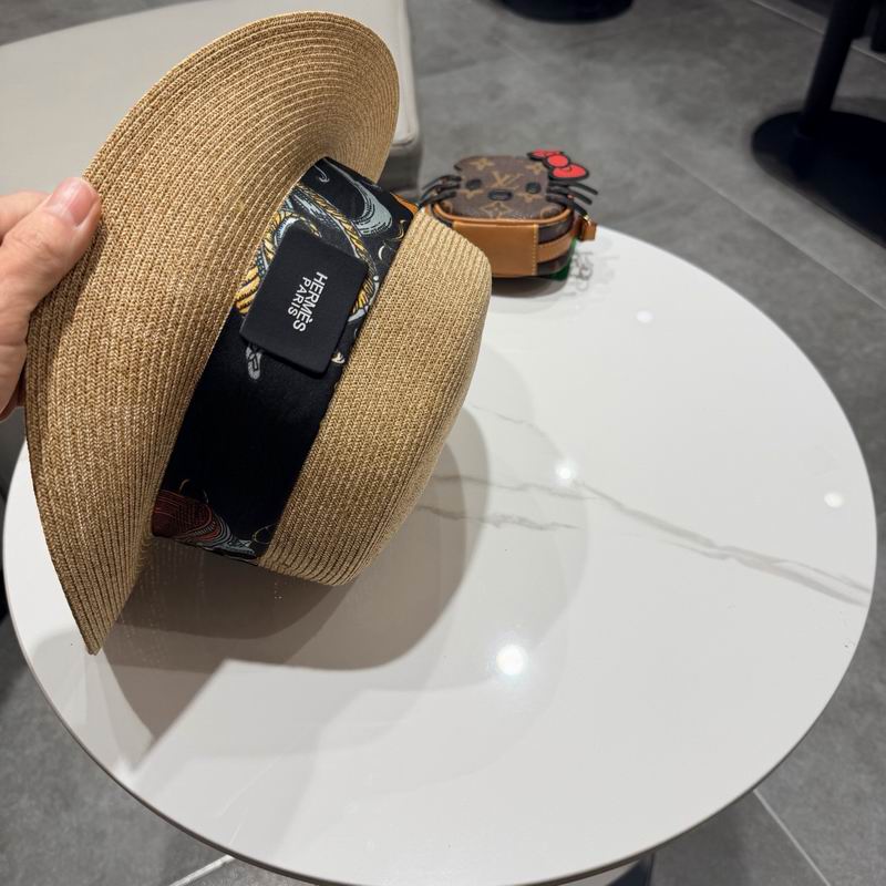 Hermes top hat (231)