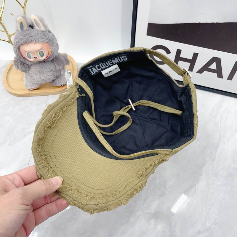 Jacouemus Cap dx (1171)