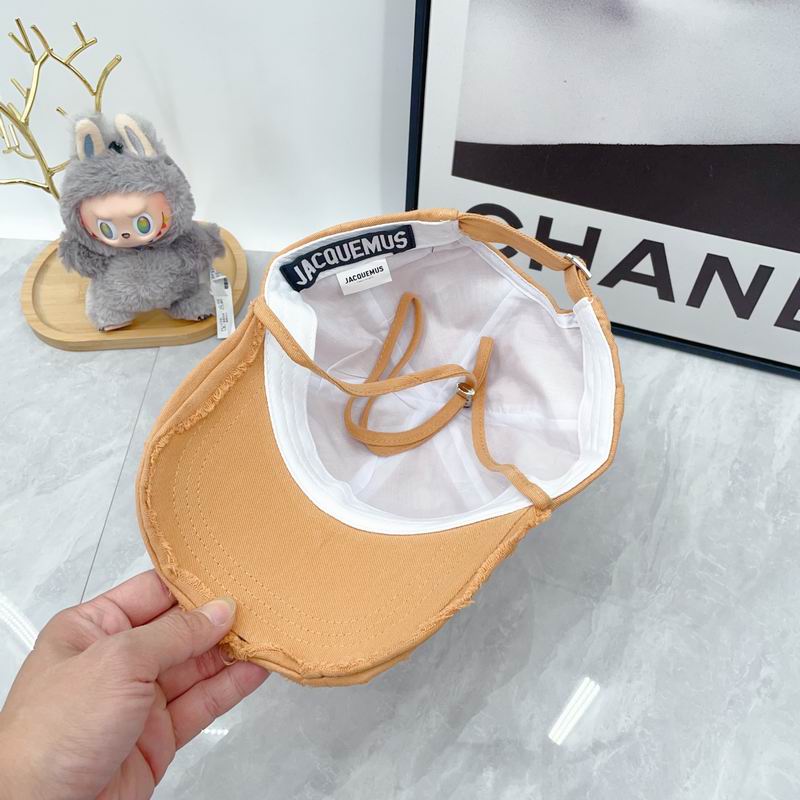 Jacouemus Cap dx (1187)