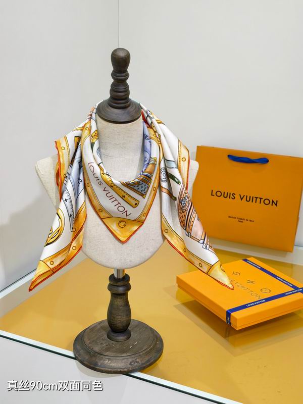 LV  silk scarf 90X90cm E01 (13)