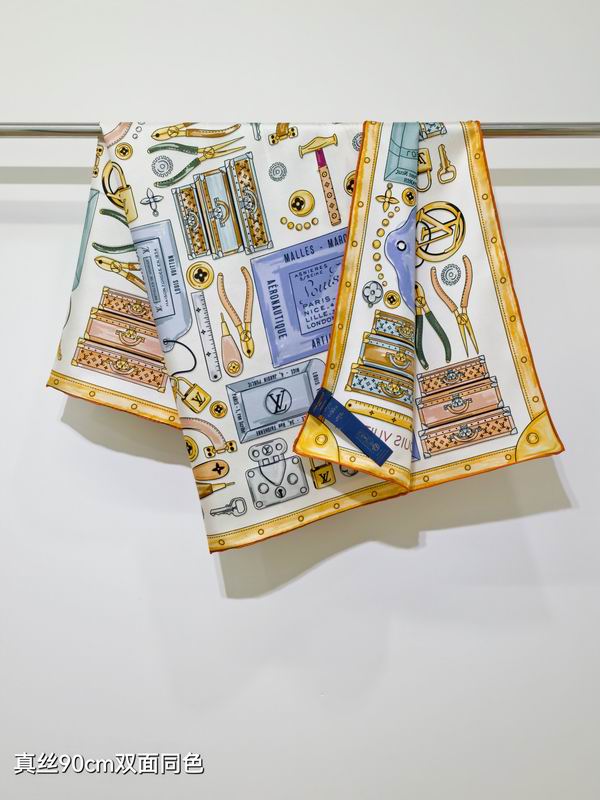 LV  silk scarf 90X90cm E01 (14)
