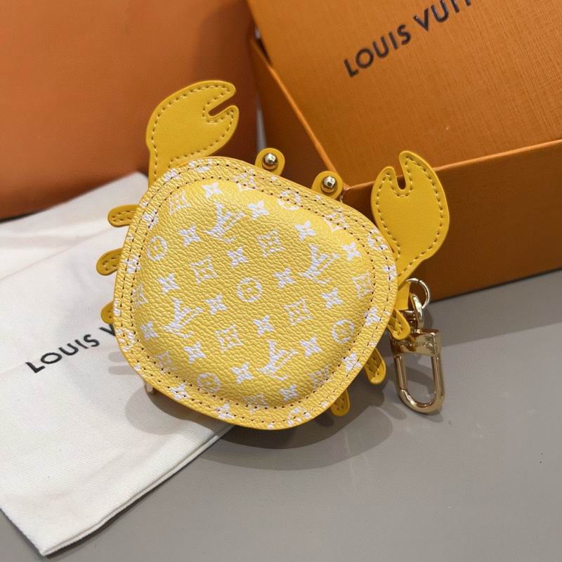 LV AirPods bag (23)