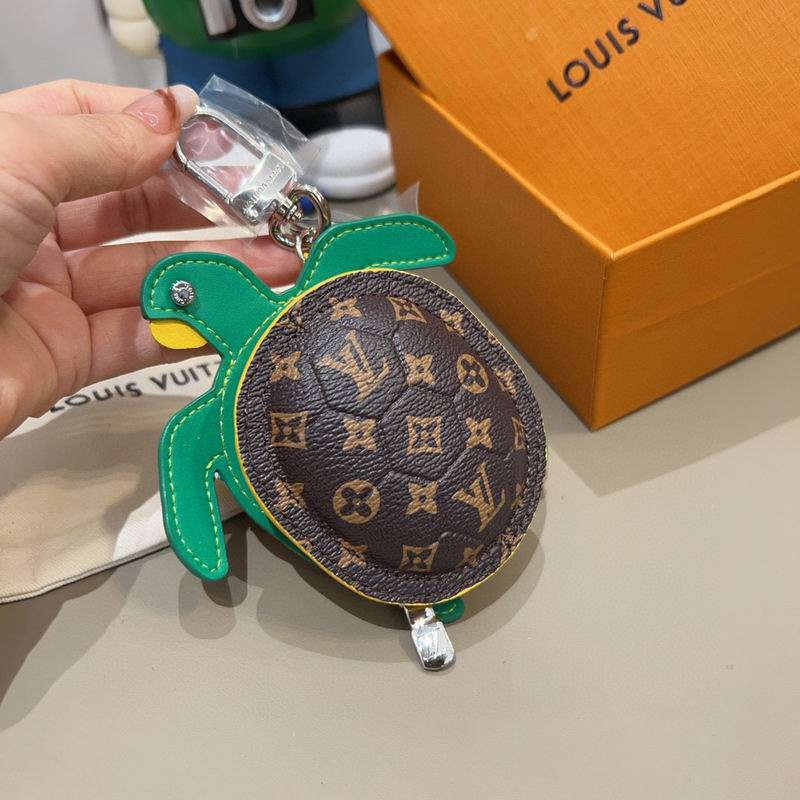 LV AirPods bag (79)