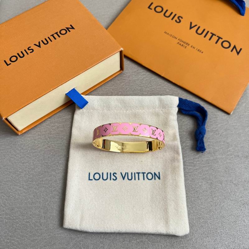 LV Bracelet 01yxx284 (25)