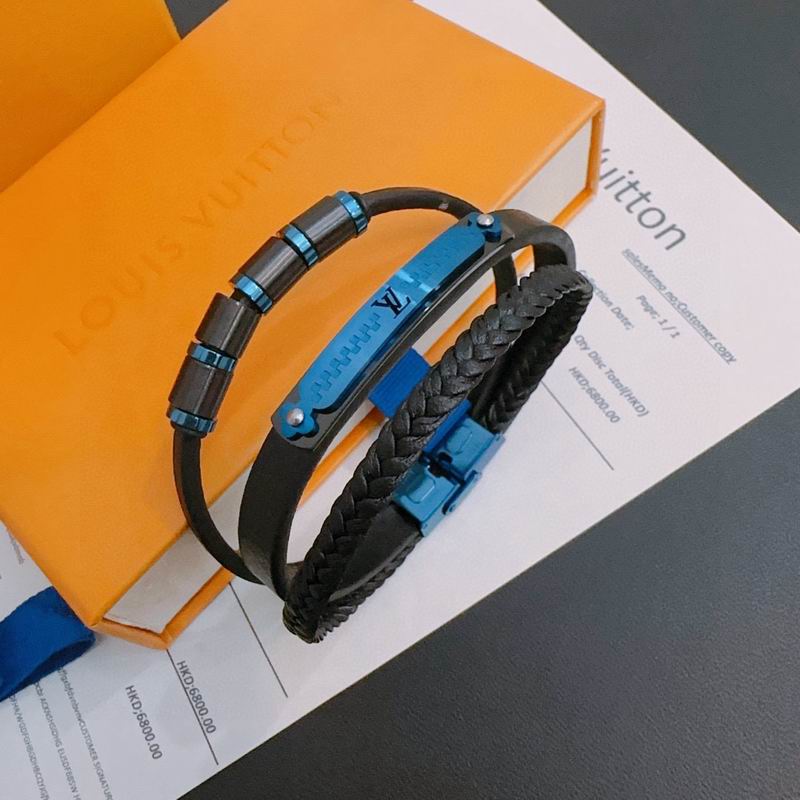 LV Bracelet 01yxx290 (1)