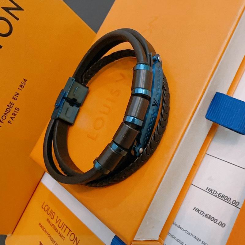 LV Bracelet 01yxx290 (3)