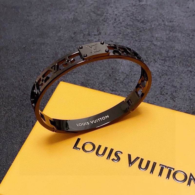 LV Bracelet 01yxx293 (4)