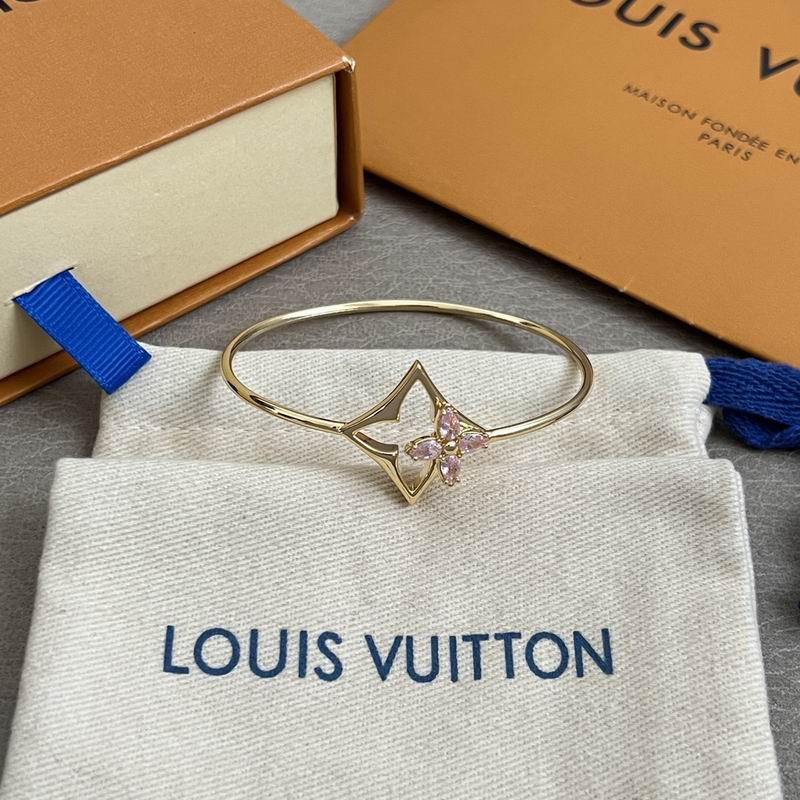 LV Bracelet 01yxx296 (3)