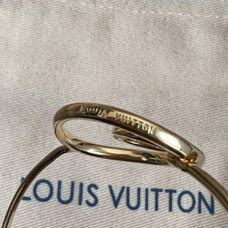 LV Bracelet 01yxx308 (6)
