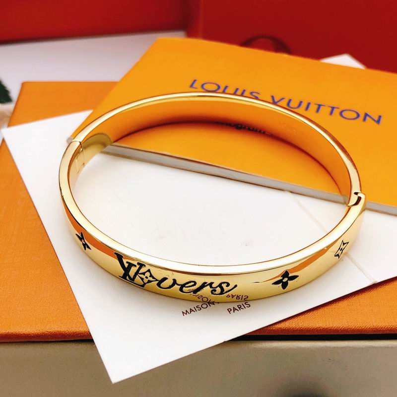 LV Bracelet 01yxx322 (3)