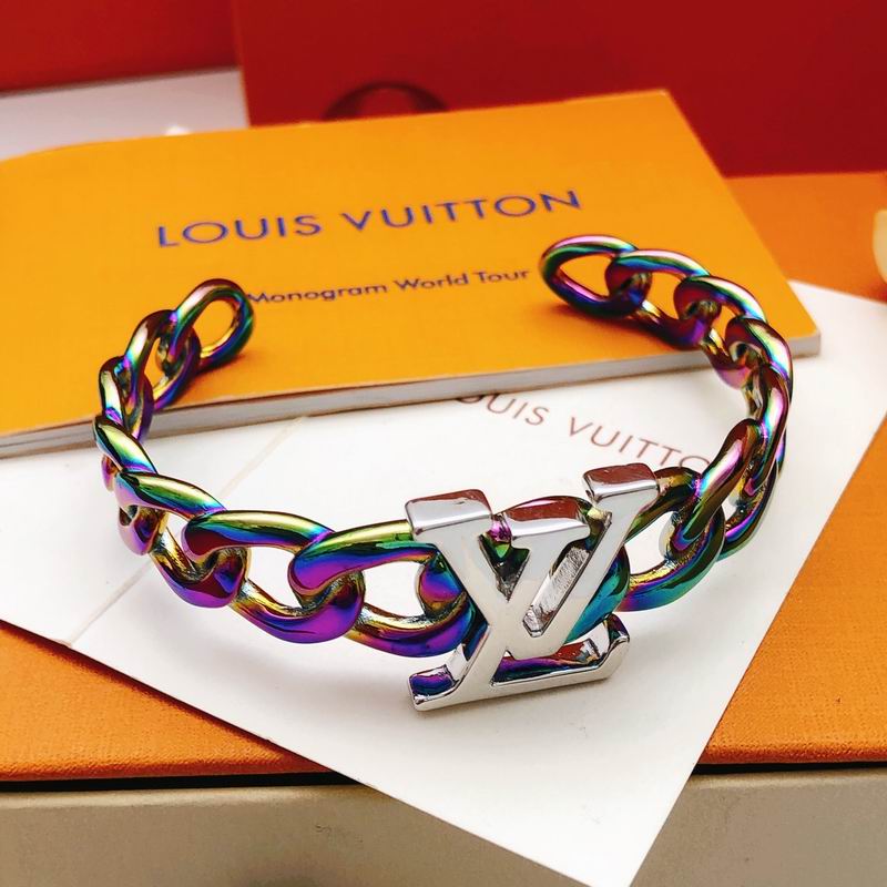 LV Bracelet 01yxx323 (5)