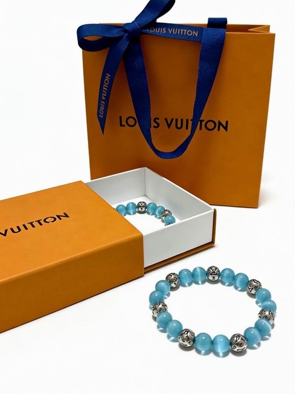 LV Bracelet 01yxx43 (2)