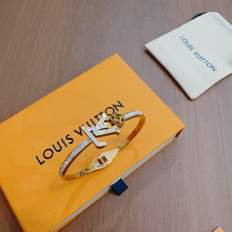 LV Bracelet 11yxx03 (6)