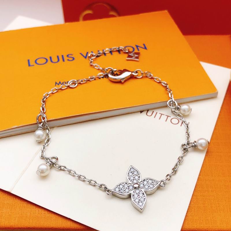 LV Bracelet 11yxx111 (1)