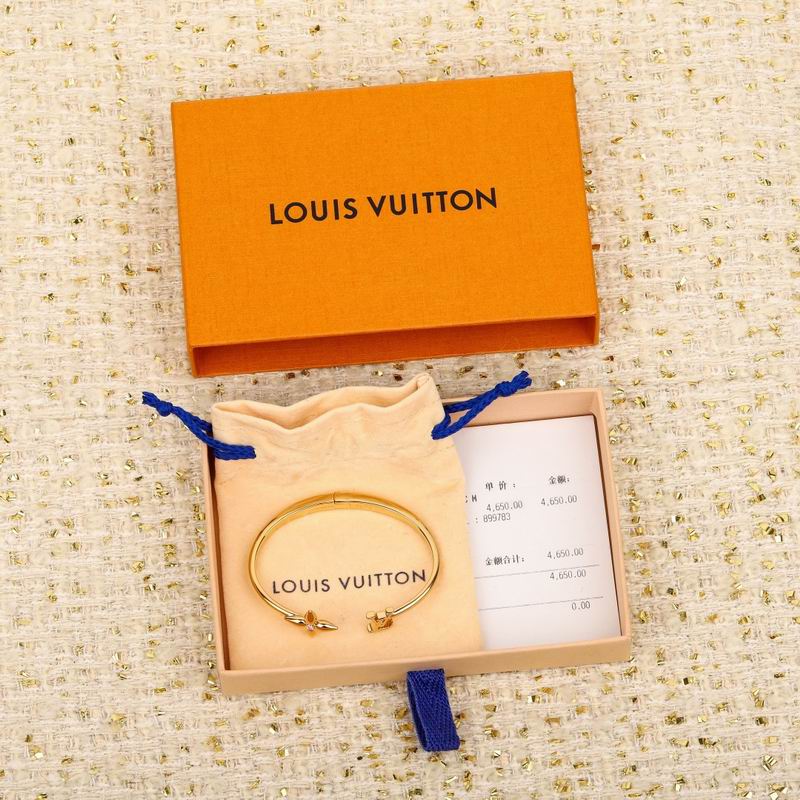 LV Bracelet 11yxx117 (2)