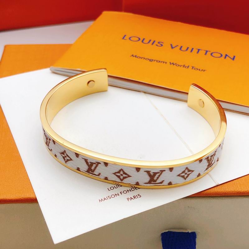 LV Bracelet 11yxx118 (3)