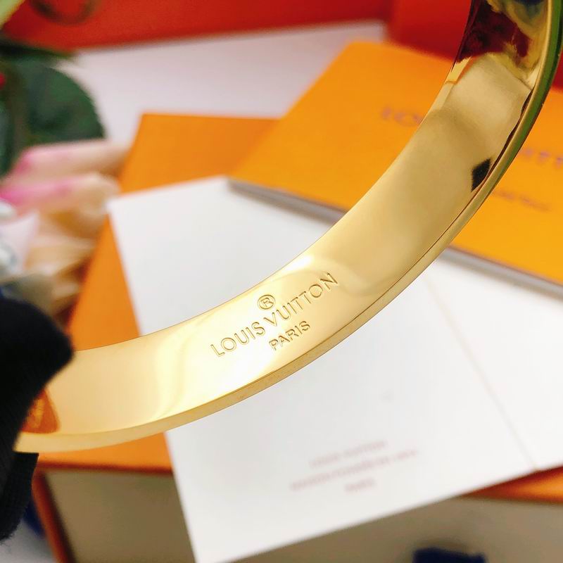 LV Bracelet 11yxx118 (7)