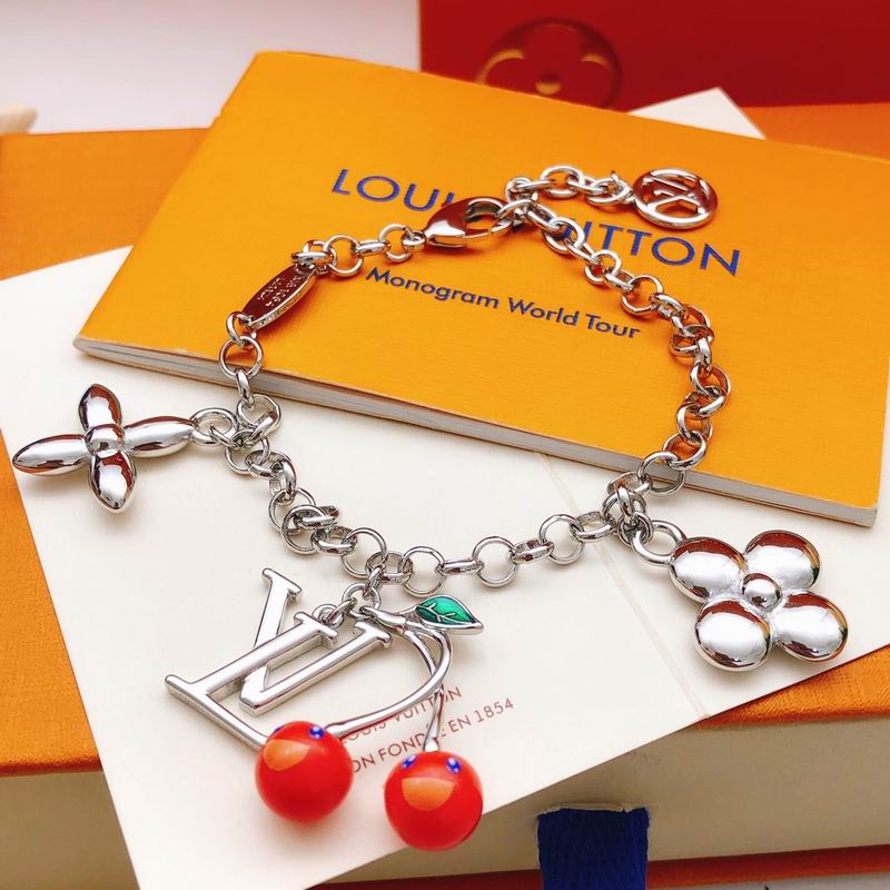 LV Bracelet 11yxx120 (12)