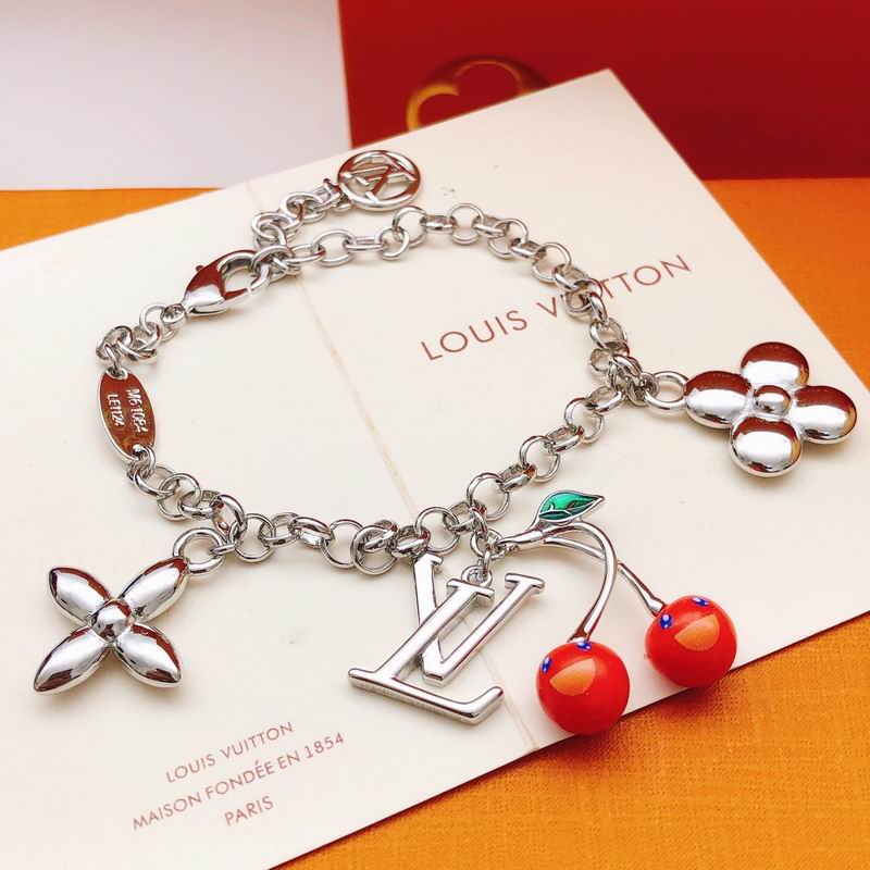 LV Bracelet 11yxx120 (13)