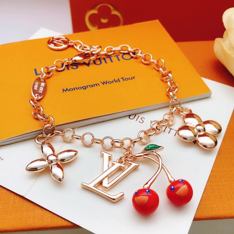 LV Bracelet 11yxx120 (2)