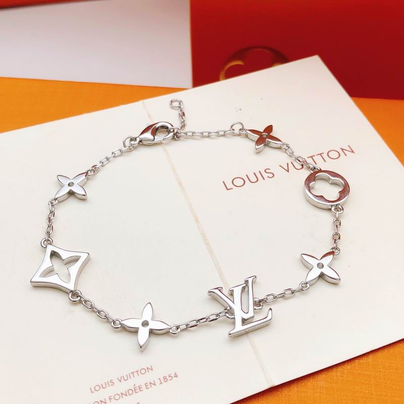 LV Bracelet 11yxx121 (10)