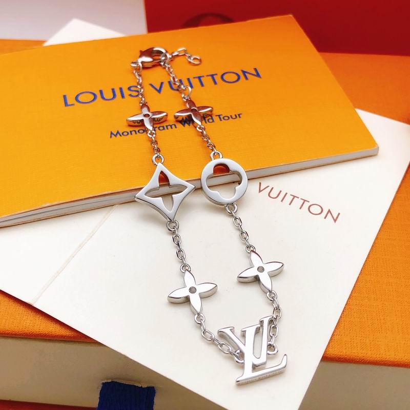 LV Bracelet 11yxx121 (7)