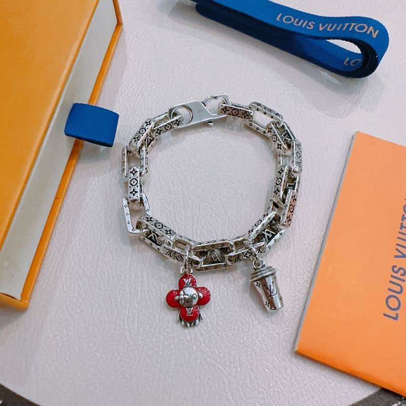 LV Bracelet 11yxx122 (1)