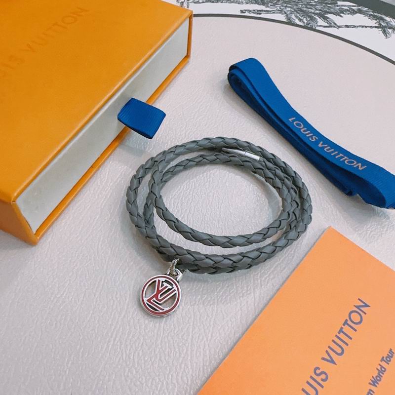 LV Bracelet 11yxx129 (4)