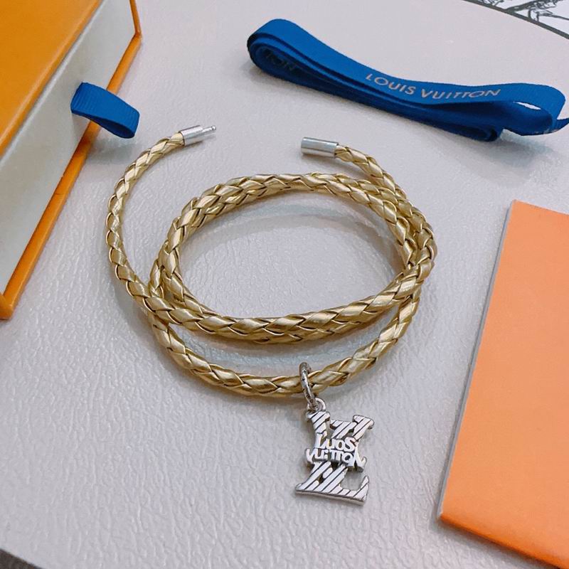 LV Bracelet 11yxx130 (2)